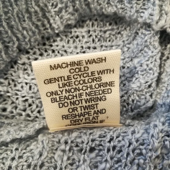 Moon & Madison Light Blue Loose Knit Sweater Size M - Picture 11 of 11